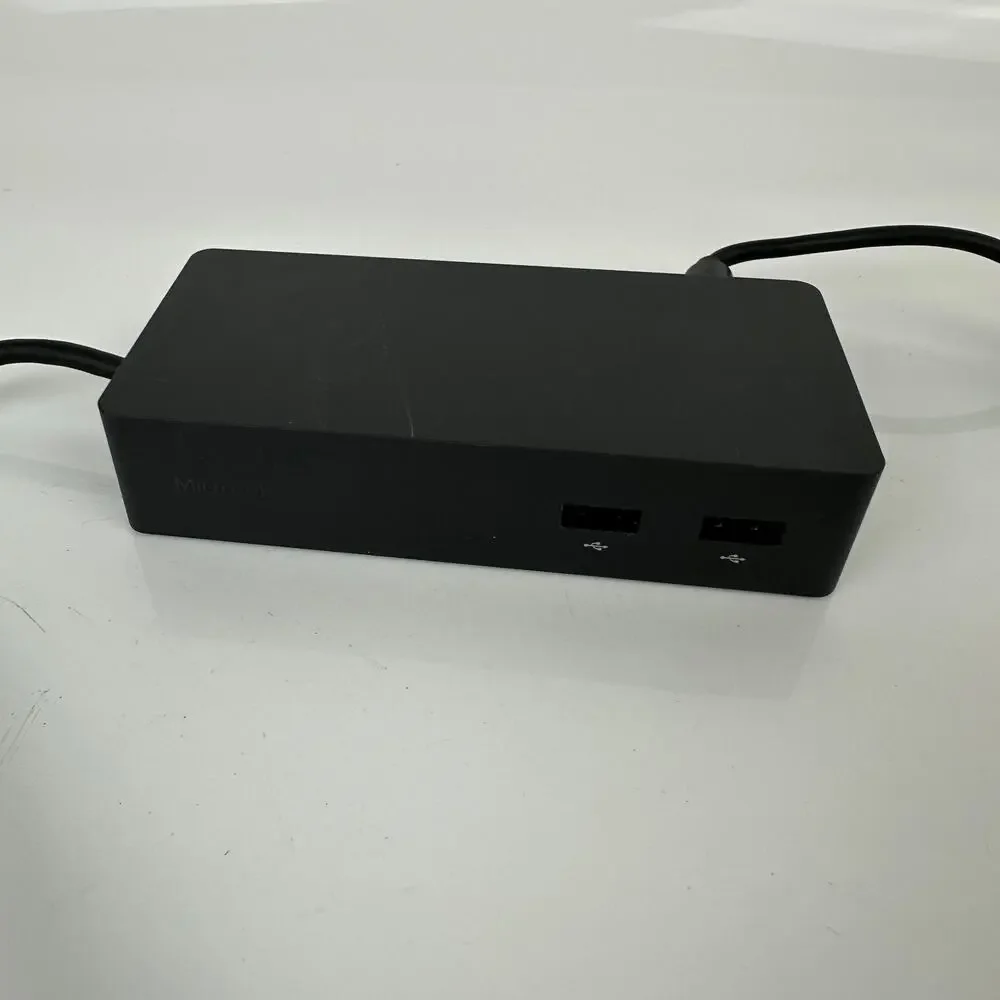 Microsoft surface dock